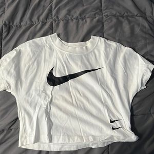 nike short sleeve